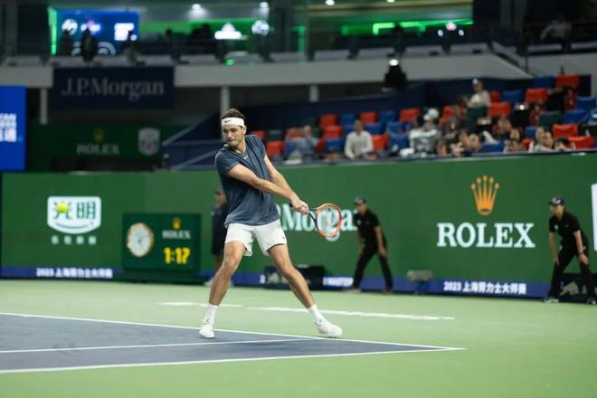 场热身赛的 场热身赛的